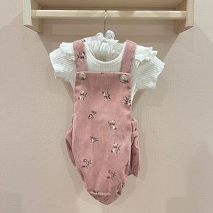 Baby Girl Ruffle Trim Tee & Floral Print Overalls Set